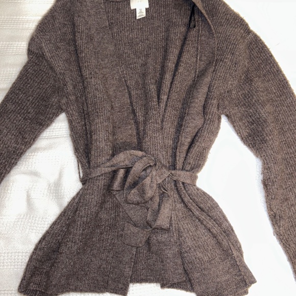 H&M cardigan - Picture 3 of 3